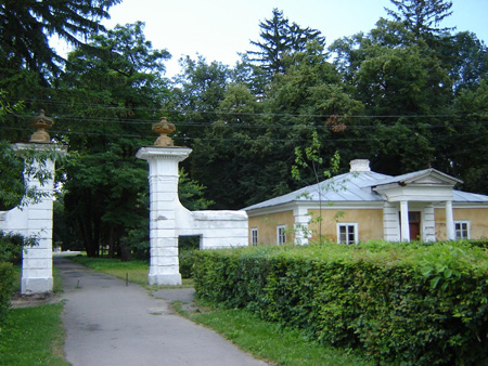 Старовинний парк у селі Самчики