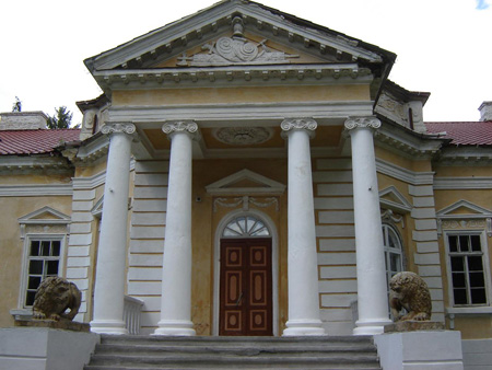 Старовинний парк у селі Самчики